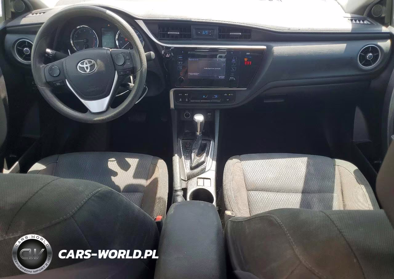 2019 Toyota Corolla Le VIN:5YFBURHE8KP904494 - 8