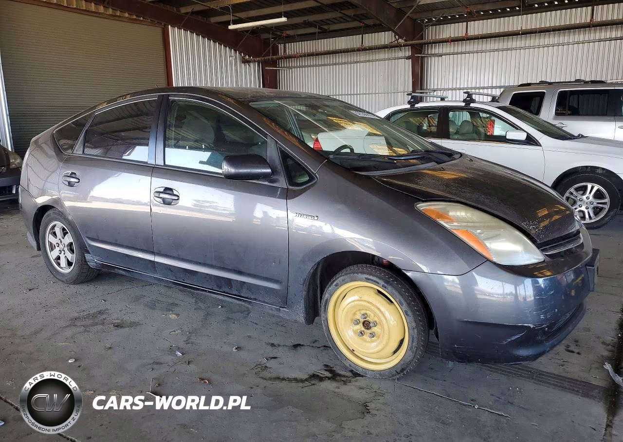 2007 Toyota Prius Base VIN:JTDKB20U973206833 - 4