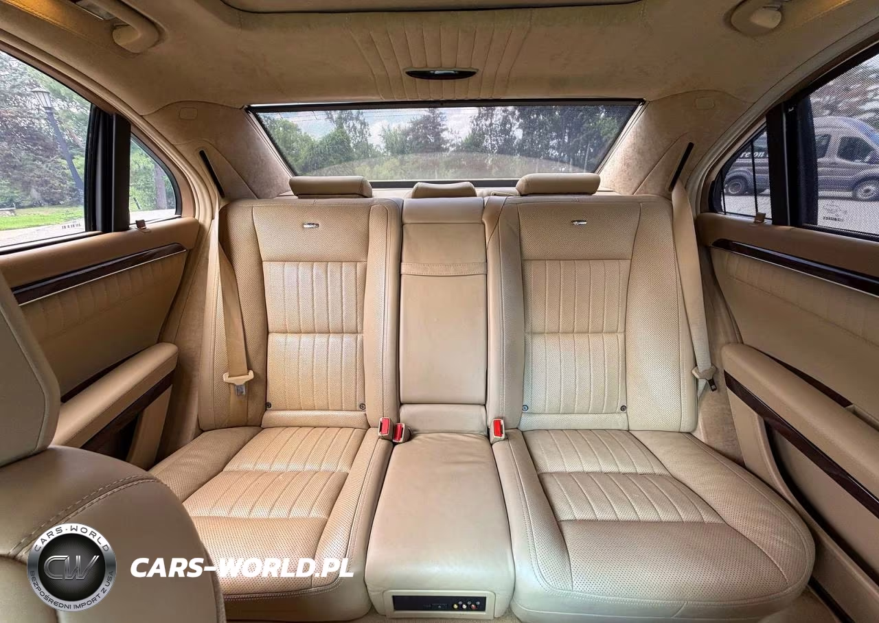 2010 Mercedes-Benz S 600 VIN:WDDNG7GB2AA353780 - 6