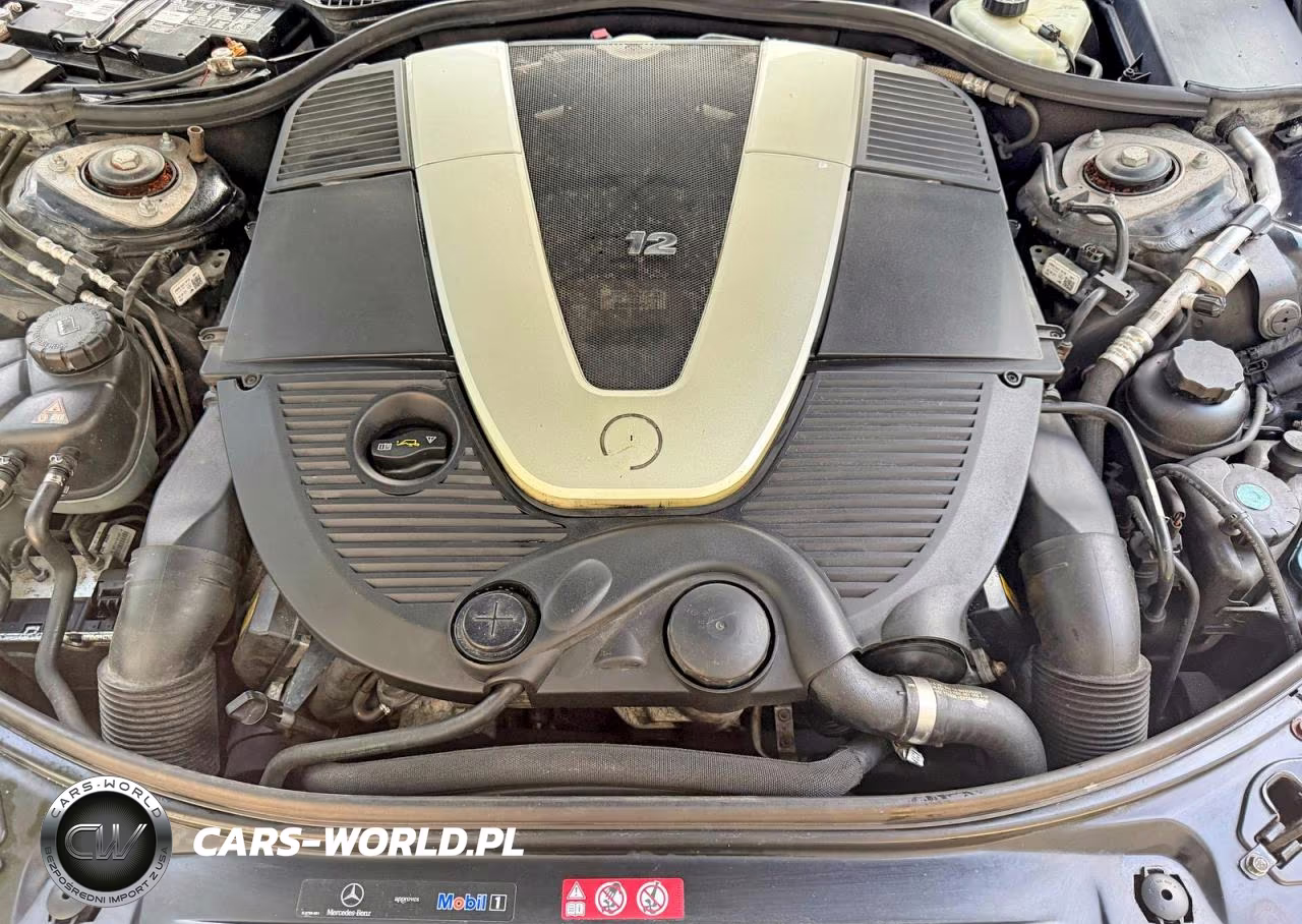 2010 Mercedes-Benz S 600 VIN:WDDNG7GB2AA353780 - 7