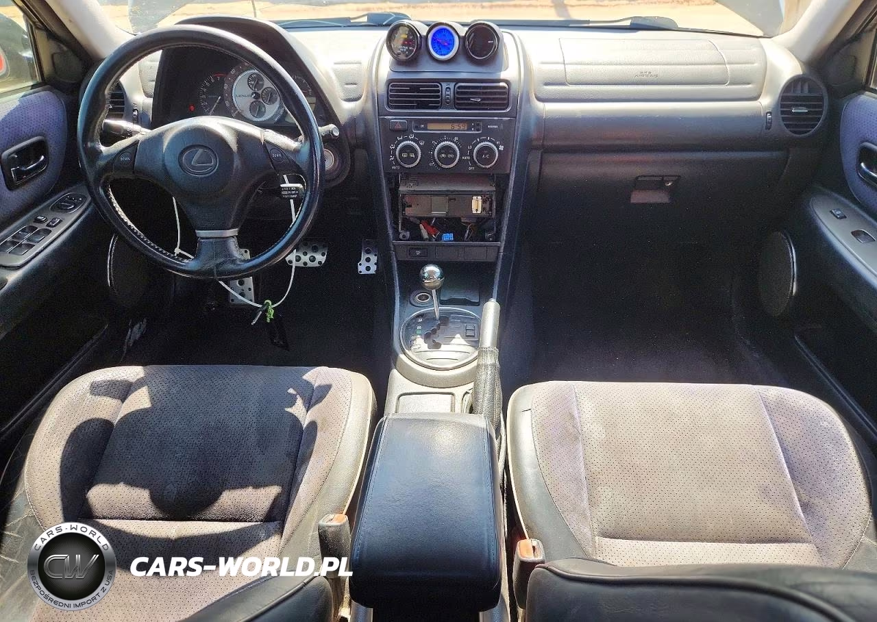 2002 Lexus Is 300 Base VIN:JTHBD192720056879 - 8