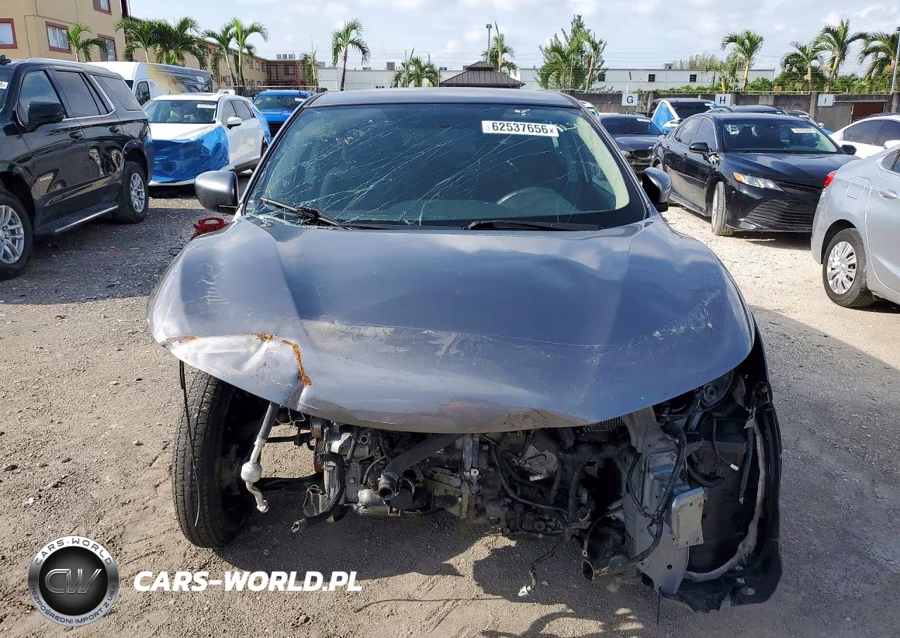 2019 Nissan Rogue Sport S VIN:JN1BJ1CP7KW241092 - 5