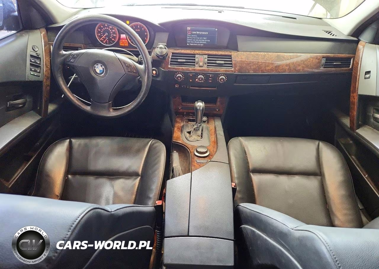 2007 BMW 530 Xi VIN:WBANF73537CY17974 - 8