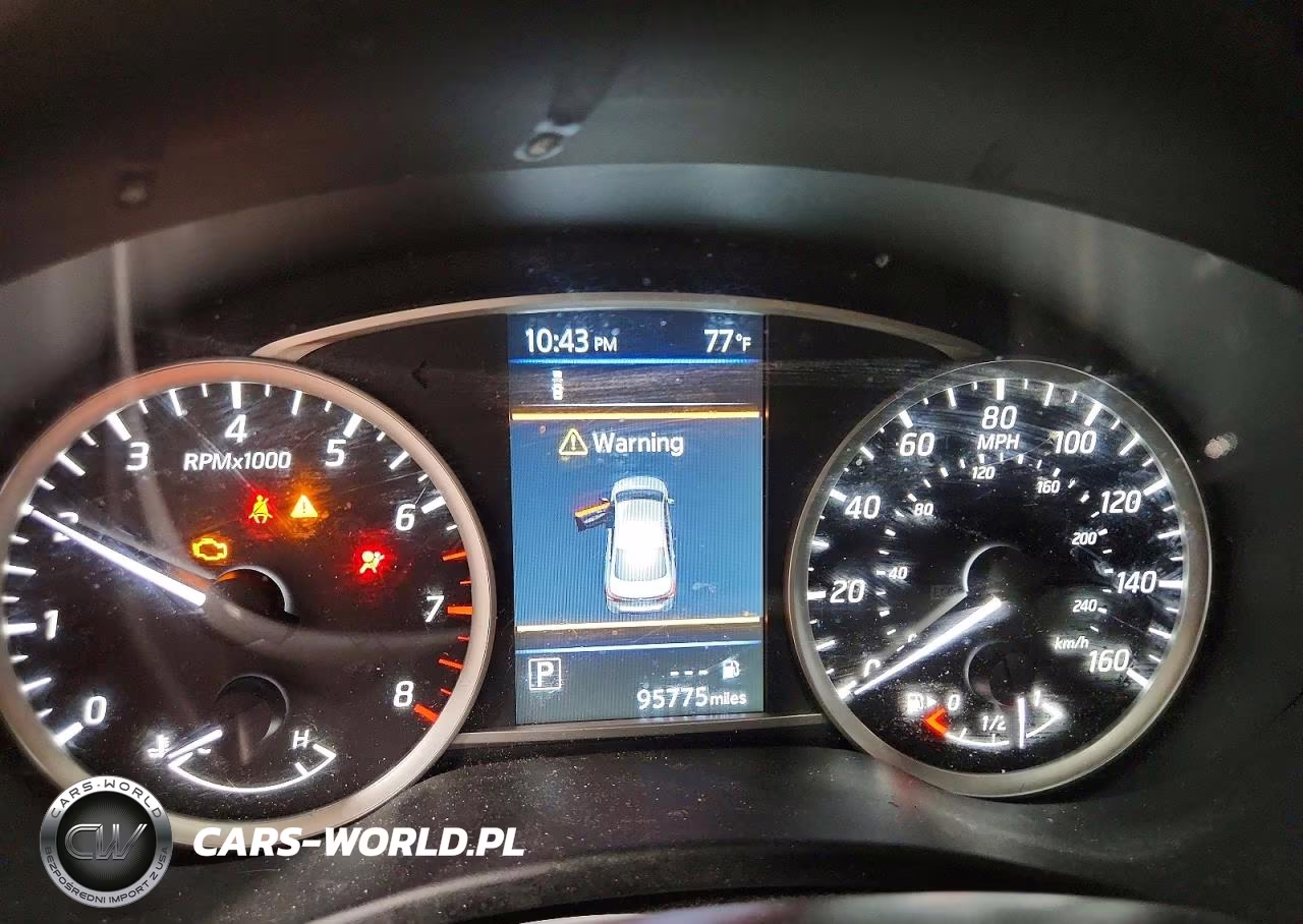 2019 Nissan Sentra Sr VIN:3N1AB7APXKY444968 - 9