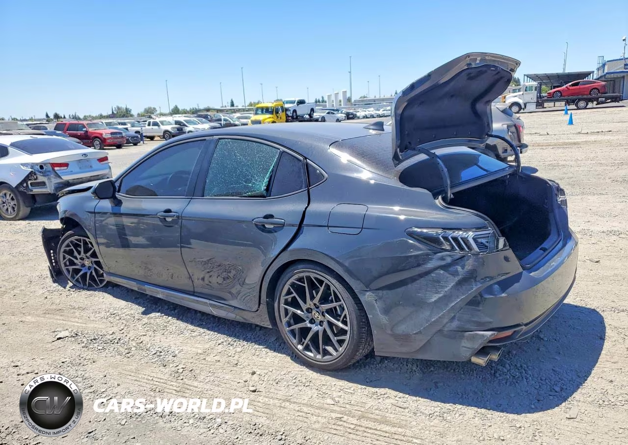2025 Toyota Camry Se VIN:4T1DAACK0SU614197 - 2