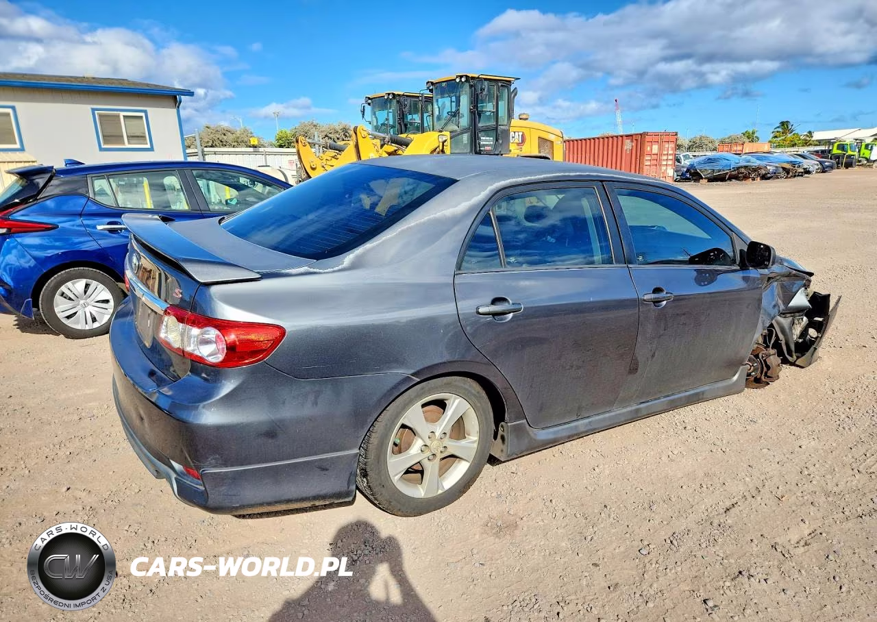 2011 Toyota Corolla Base VIN:2T1BU4EE1BC716388 - 3