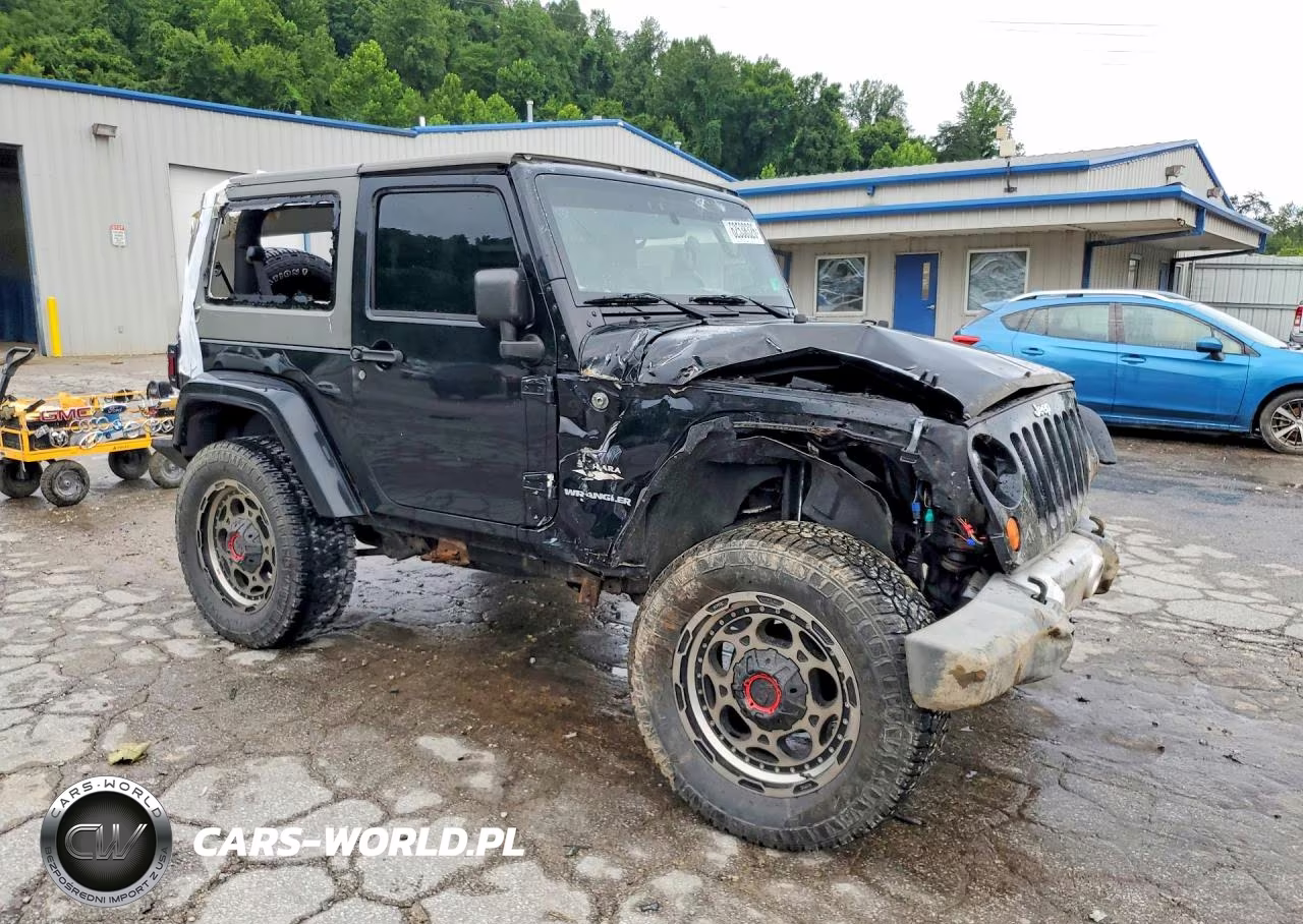 2008 Jeep Wrangler Sahara VIN:1J4FA54168L510607 - 4