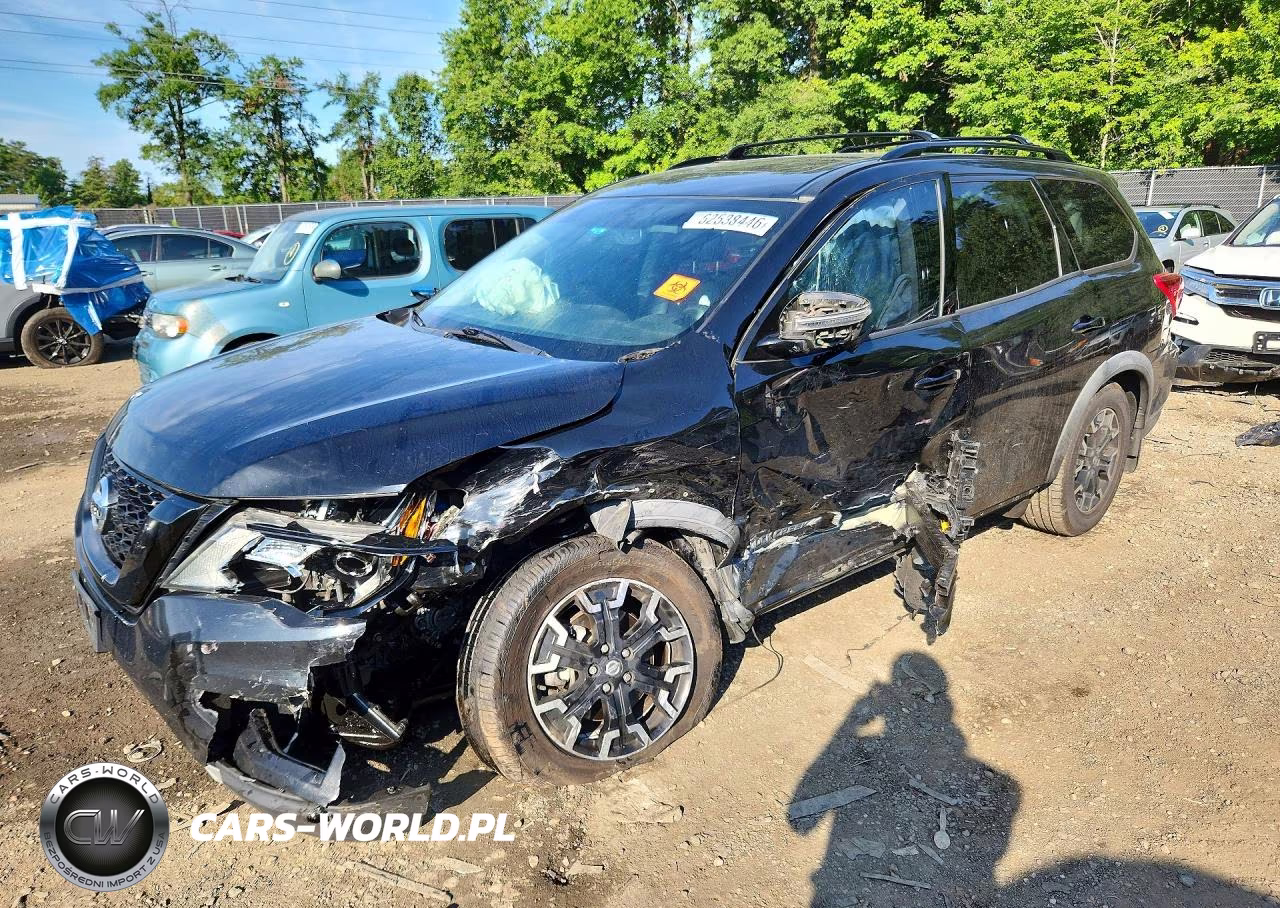 2019 Nissan Pathfinder Sl