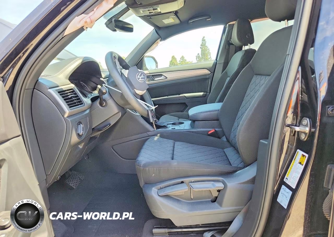 2020 Volkswagen Atlas Cross Sport S VIN:1V2AC2CA4LC200683 - 7