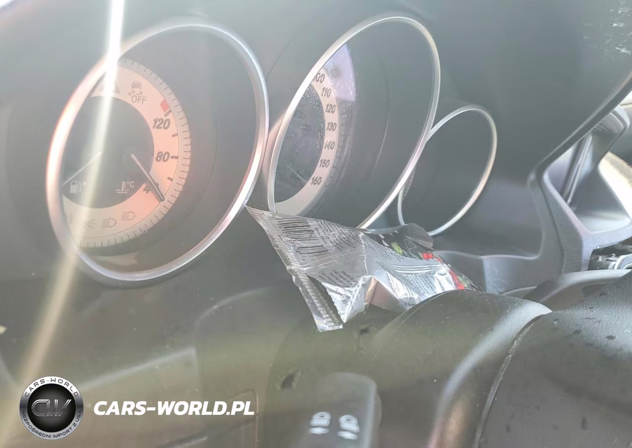 2014 Mercedes-Benz E 350 VIN:WDDKJ5KB8EF245432 - 9