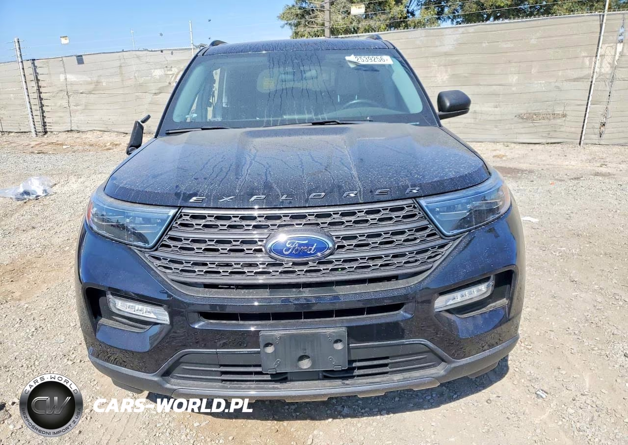 2021 Ford Explorer Xlt VIN:1FMSK7DH5MGC09061 - 5