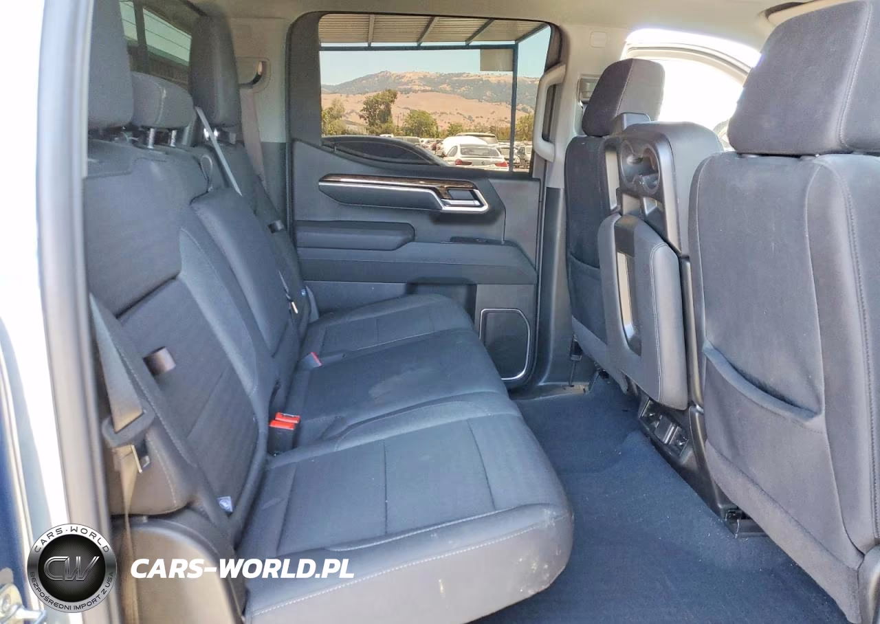 2026 GMC Sierra K1500 Elevation VIN:1GTPUCEK0TZ161172 - 10