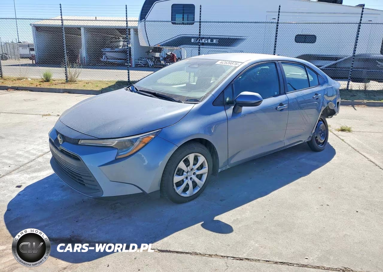 2024 Toyota Corolla Le – zdjęcie 1 z 13