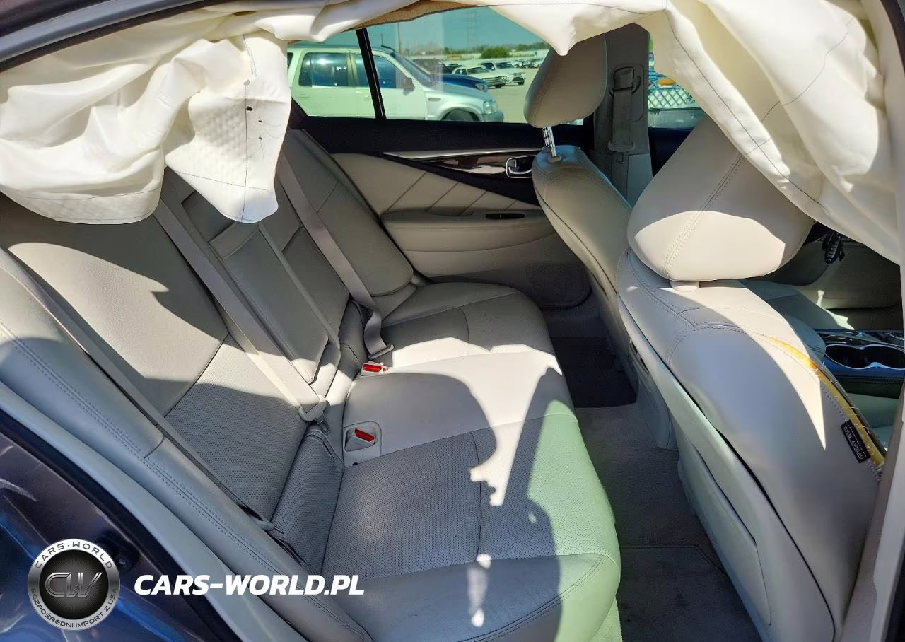 2018 Infiniti Q50 3.0T Luxe VIN:JN1EV7AP5JM365234 - 10