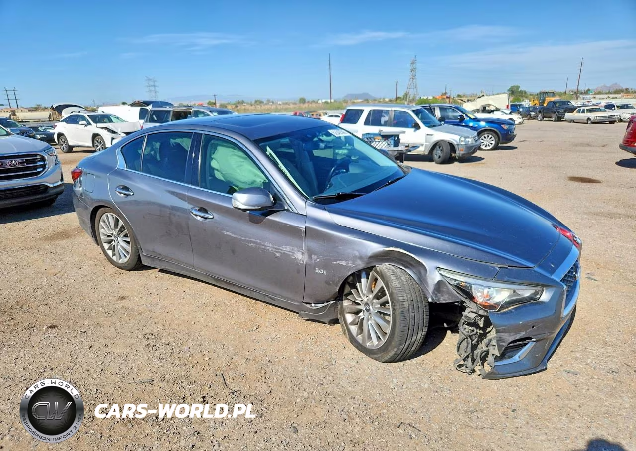 2018 Infiniti Q50 3.0T Luxe VIN:JN1EV7AP5JM365234 - 4