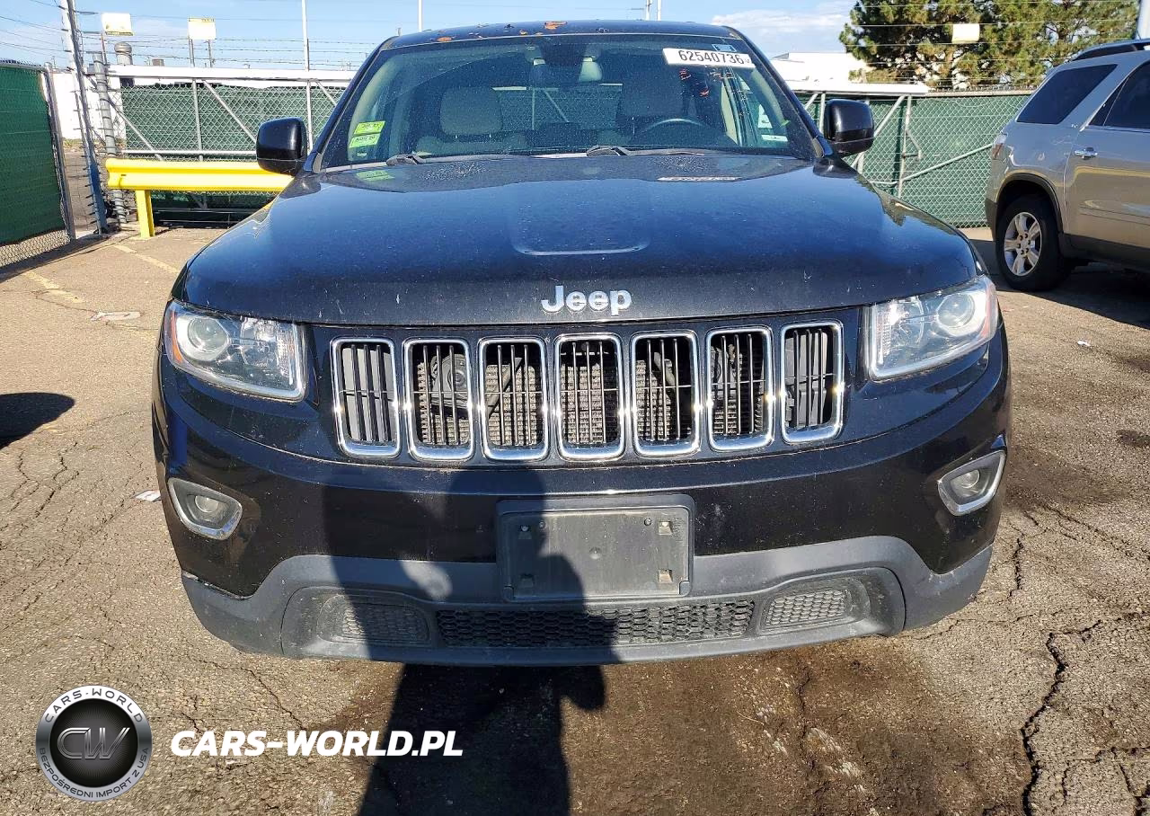 2015 Jeep Grand Cherokee Laredo VIN:1C4RJFAG2FC844664 - 5