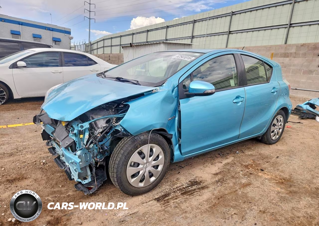 2014 Toyota Prius C Two – zdjęcie 1 z 13