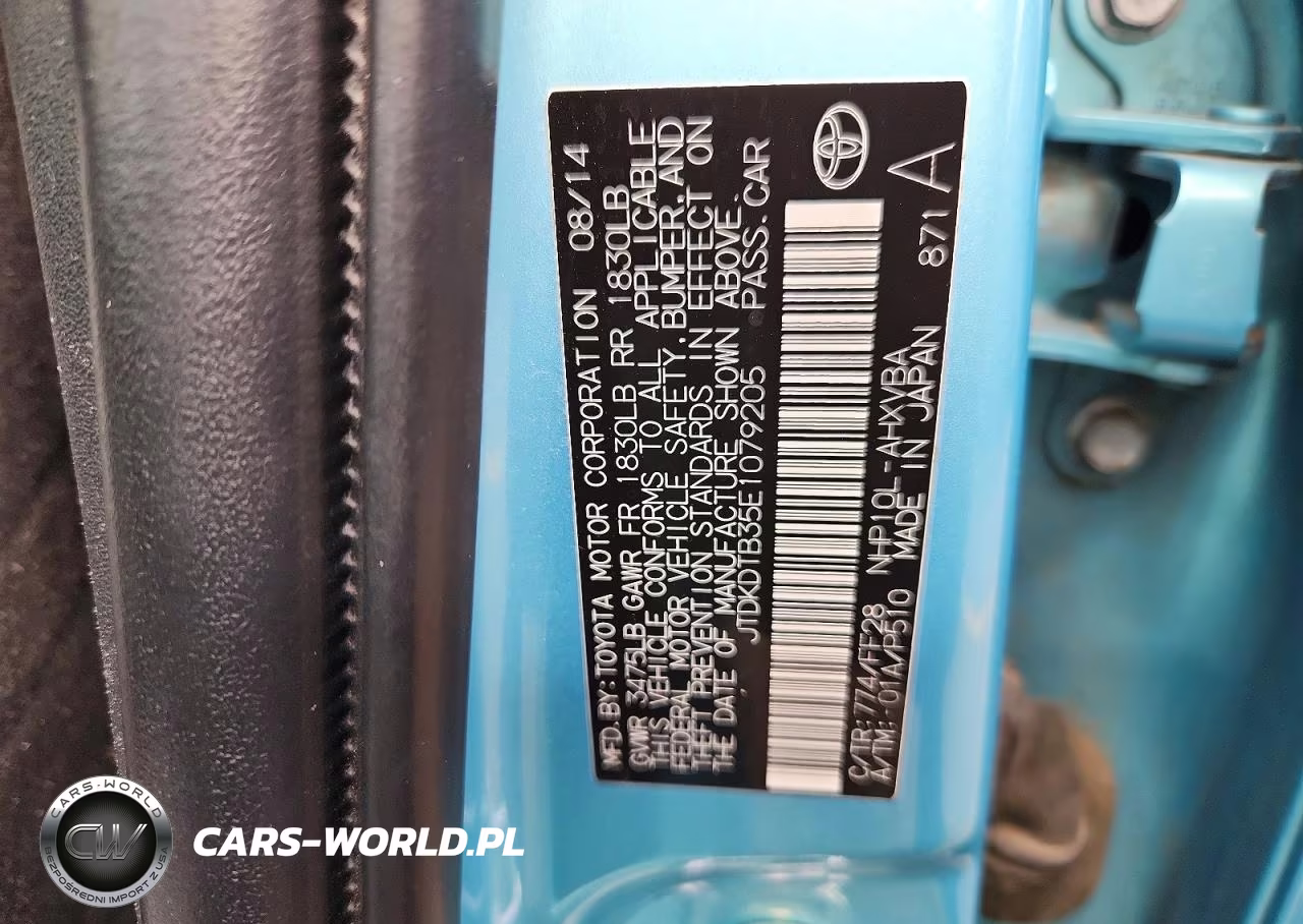 2014 Toyota Prius C Two VIN:JTDKDTB35E1079205 - 13