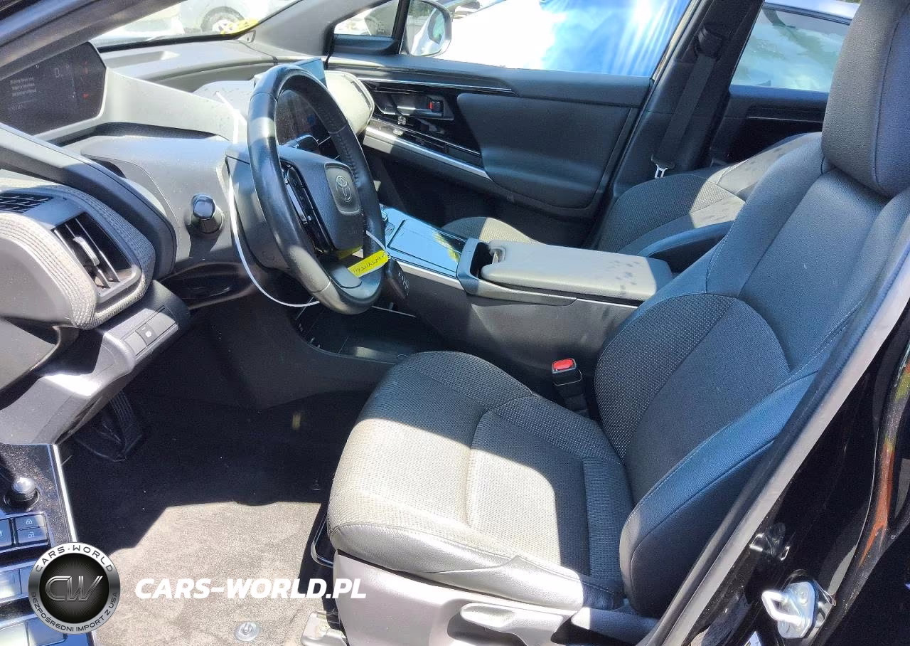 2023 Toyota Bz4X Xle VIN:JTMAAAAA7PA000547 - 7