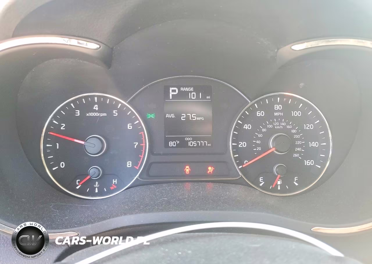 2017 Kia Forte Lx VIN:3KPFK4A7XHE150319 - 9