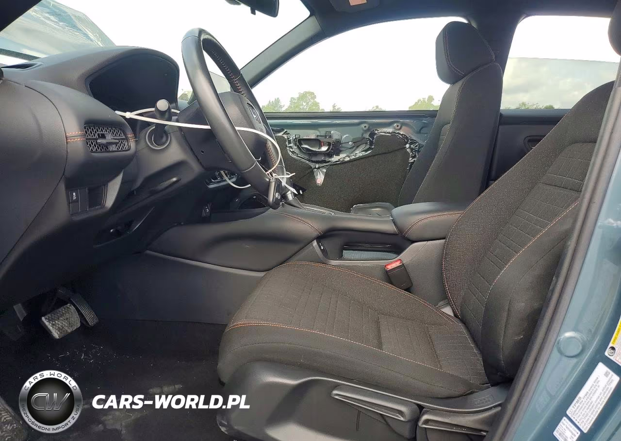 2023 Honda Hr-V Sport VIN:3CZRZ2H59PM748644 - 7