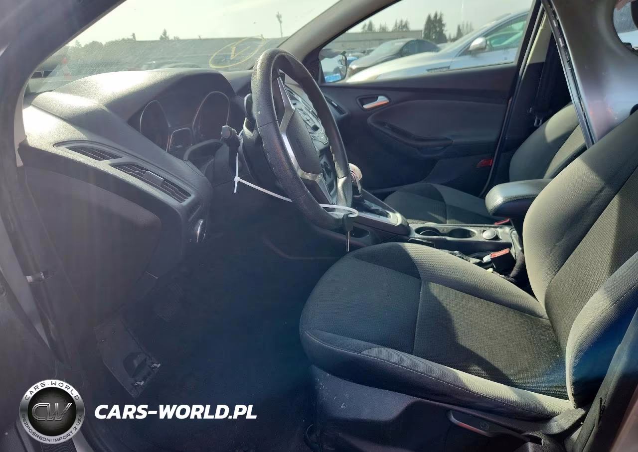 2014 Ford Focus Se VIN:1FADP3F24EL301664 - 7
