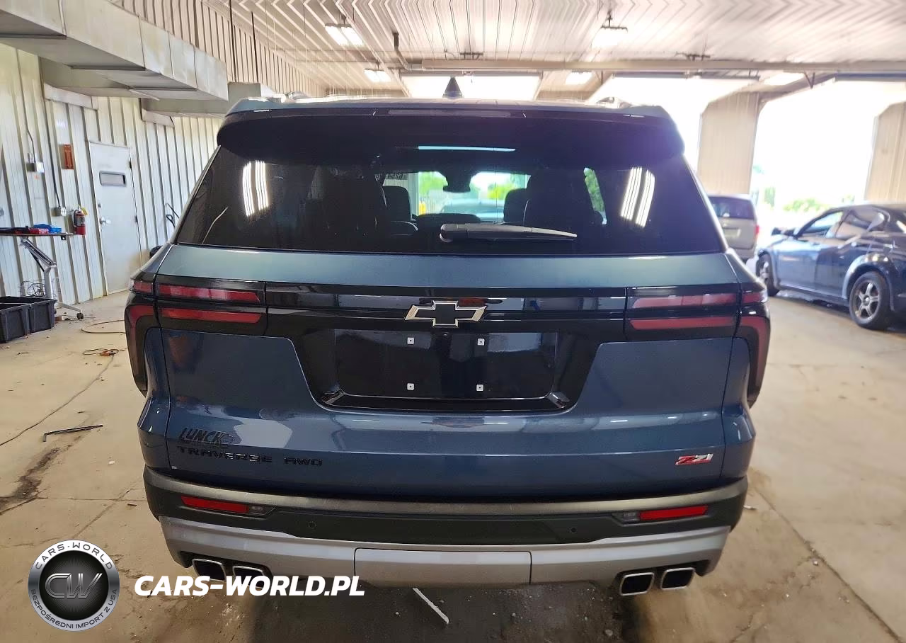 2025 Chevrolet Traverse Z71 VIN:1GNEVJRS0SJ185303 - 6