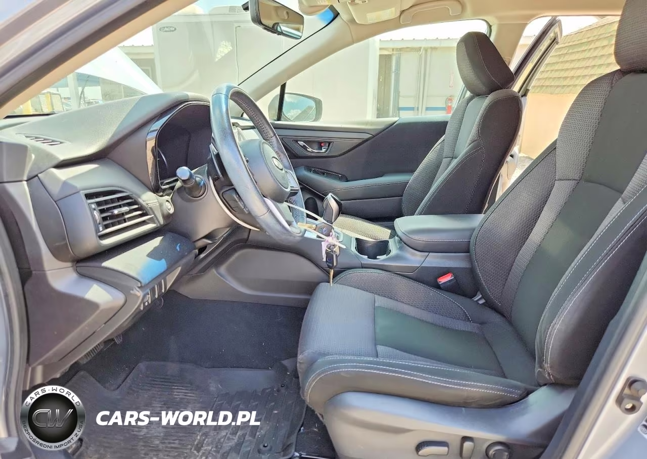 2020 Subaru Outback Premium VIN:4S4BTACC3L3240458 - 7