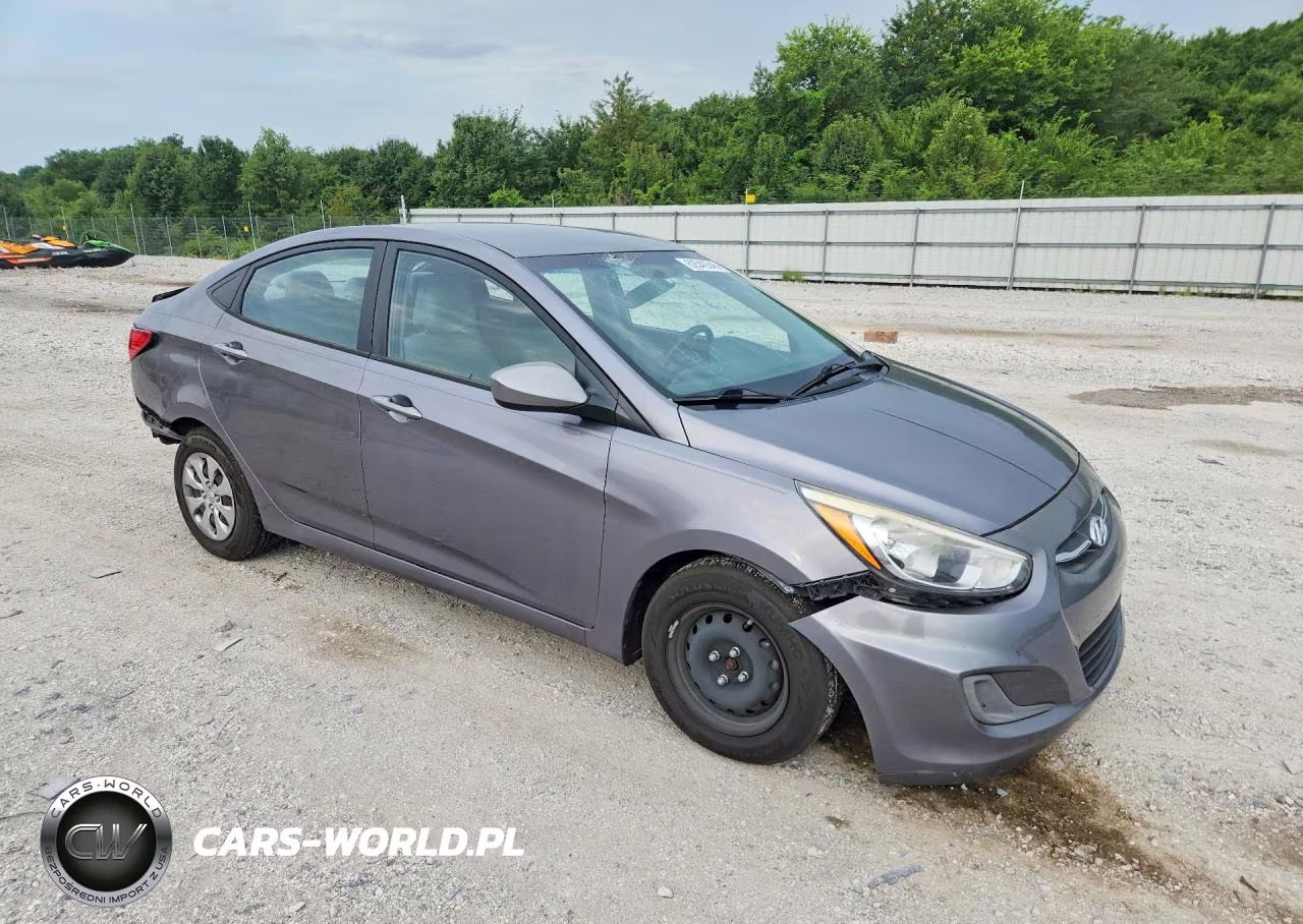 2016 Hyundai Accent Se VIN:KMHCT4AE5GU941996 - 4