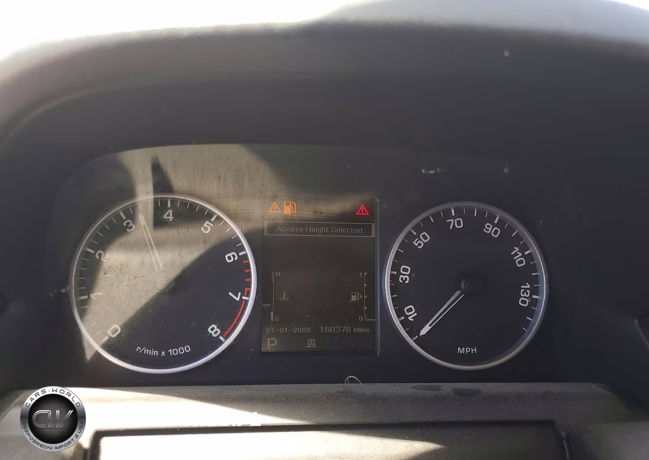 2010 Land Rover Range Rover Sport Lux VIN:SALSK2D49AA244097 - 9