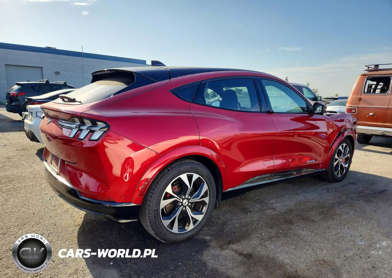 2021 Ford Mustang Mach-E Premium VIN:3FMTK3SU5MMA07453 - 3