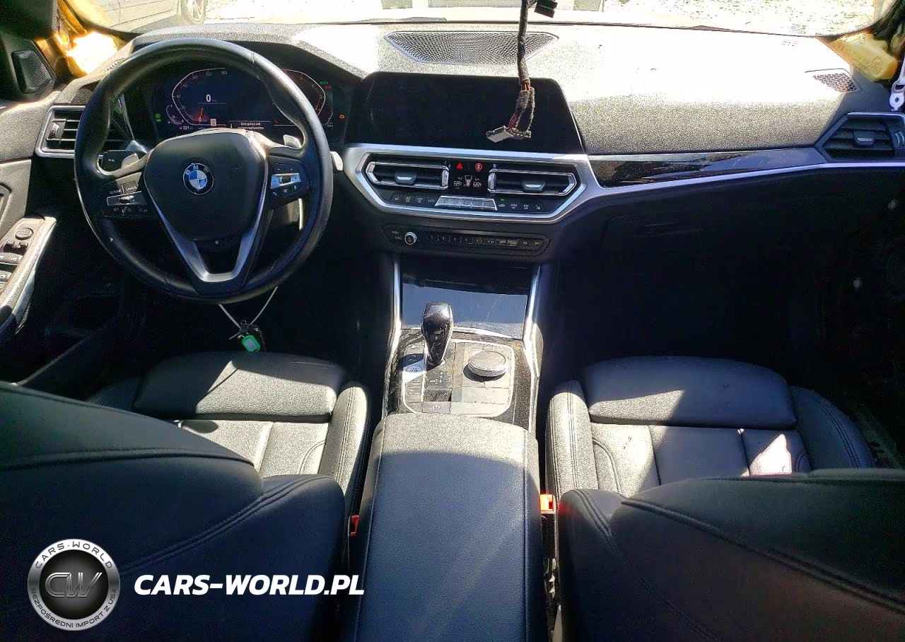 2019 BMW 330Xi VIN:WBA5R7C53KAJ79544 - 8