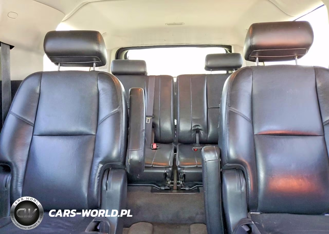 2010 GMC Yukon Xl Denali VIN:1GKUKMEF7AR122369 - 10