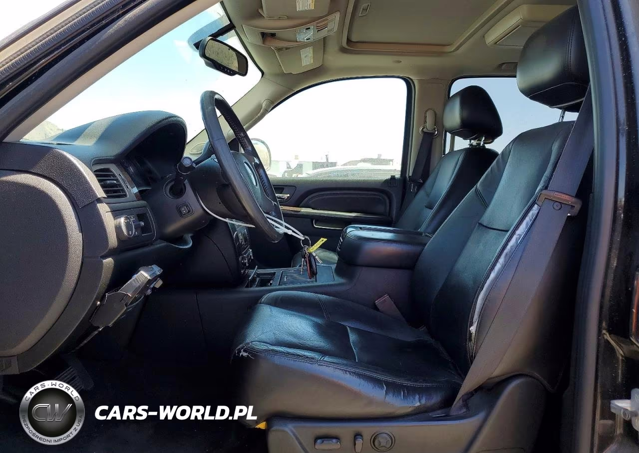 2010 GMC Yukon Xl Denali VIN:1GKUKMEF7AR122369 - 7