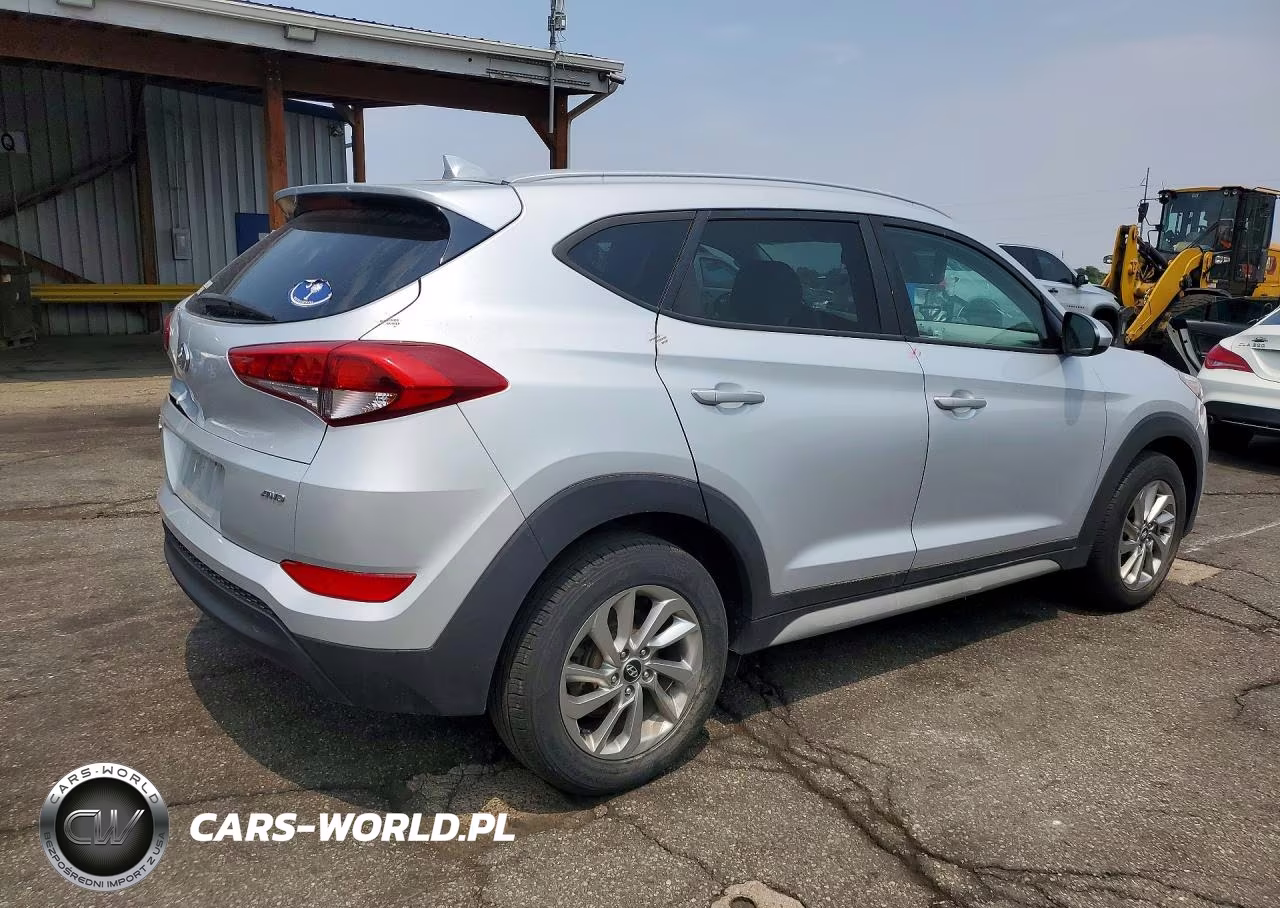 2018 Hyundai Tucson Sel VIN:KM8J3CA40JU677022 - 3