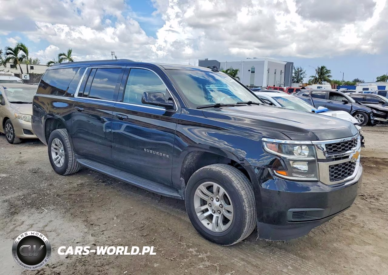 2020 Chevrolet Suburban C1500 Lt VIN:1GNSCHKC2LR149796 - 4