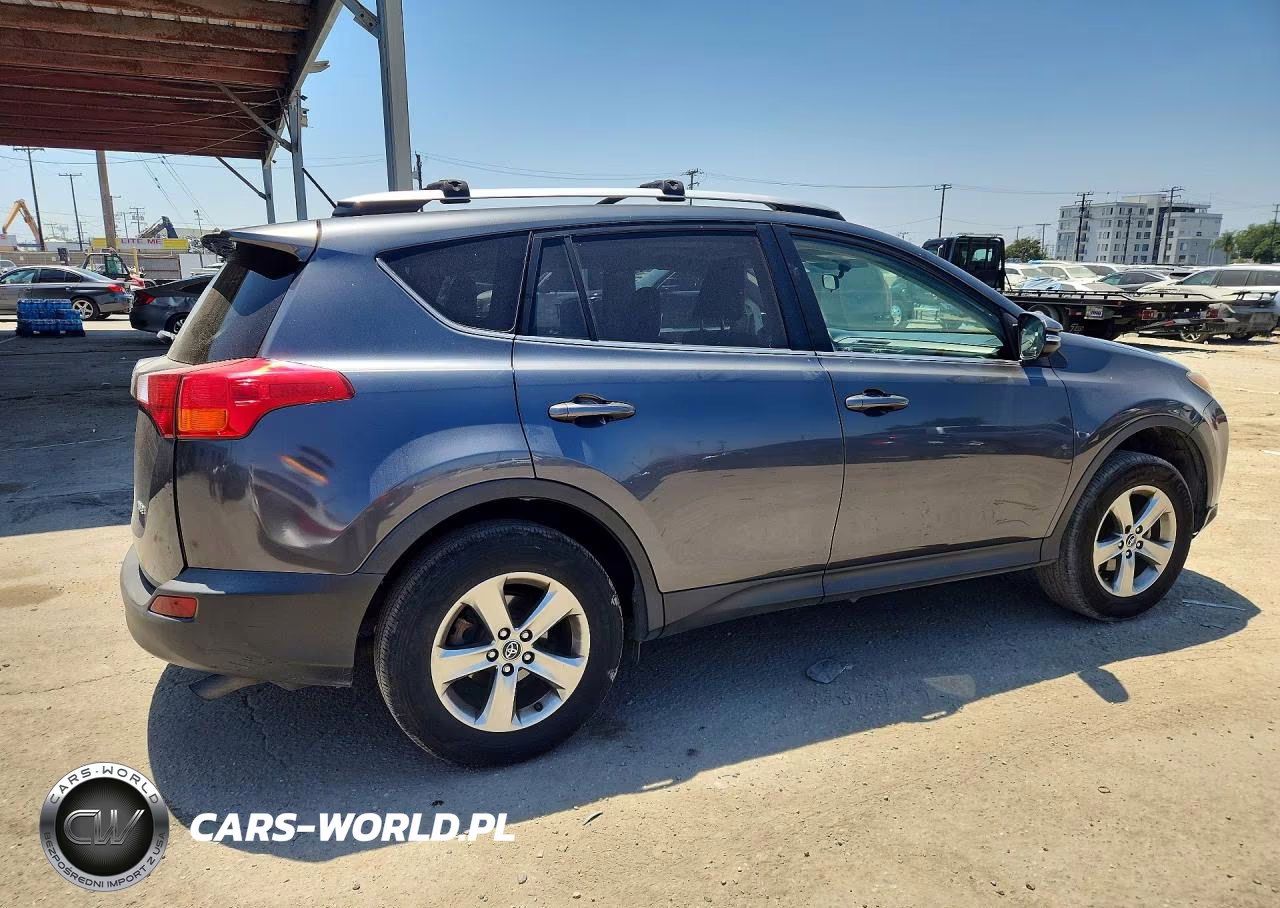 2015 Toyota Rav4 Xle VIN:JTMWFREV9FD054304 - 3