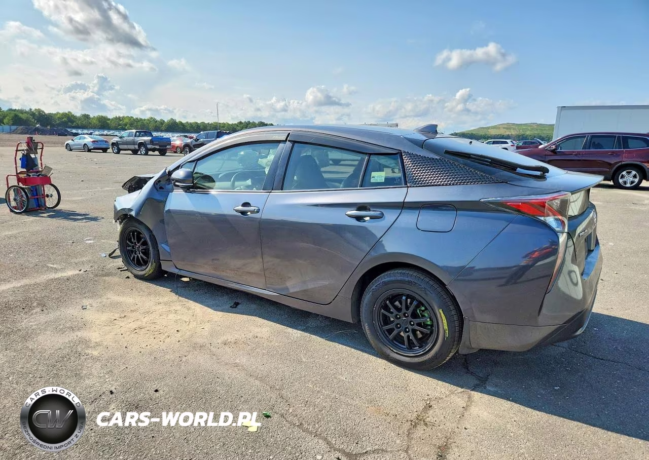 2016 Toyota Prius Two VIN:JTDKBRFU1G3502963 - 2