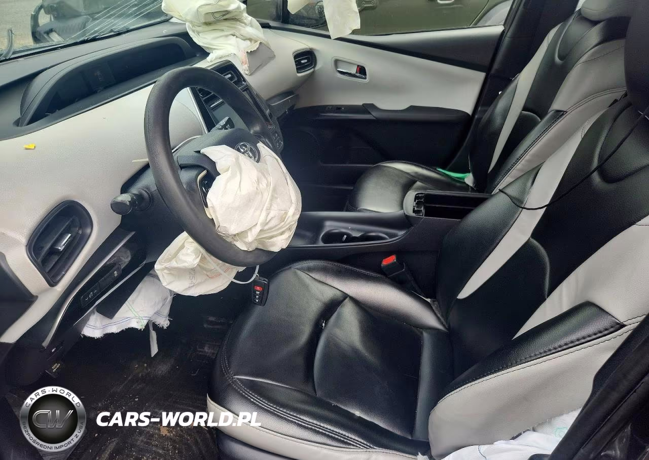 2016 Toyota Prius Two VIN:JTDKBRFU1G3502963 - 7