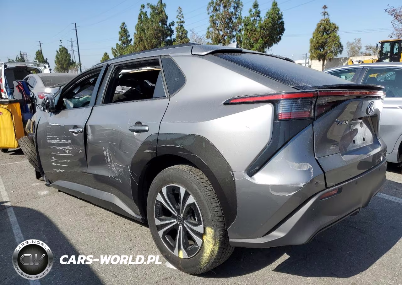 2023 Toyota Bz4X Xle VIN:JTMAAAAA3PA015885 - 2