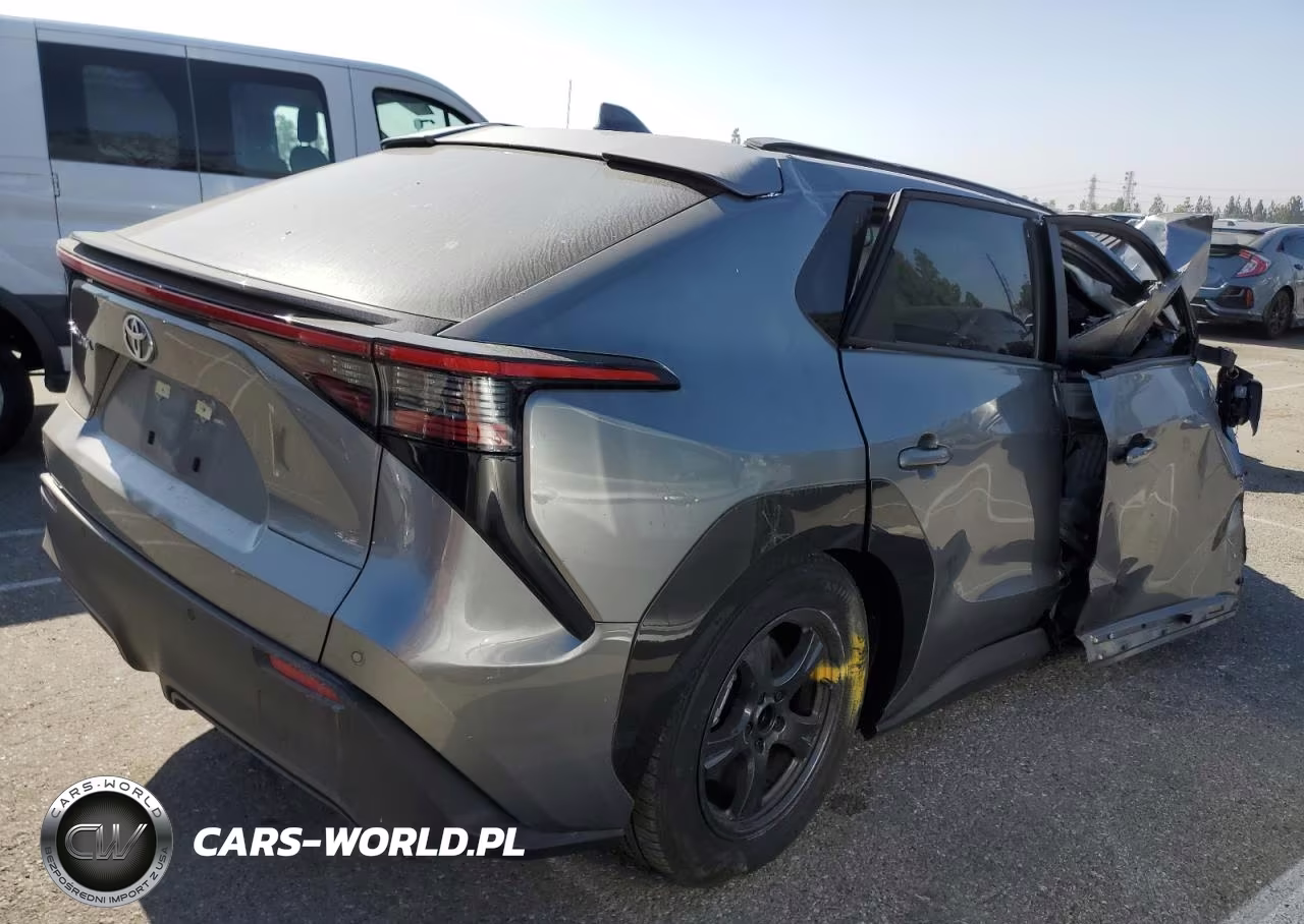 2023 Toyota Bz4X Xle VIN:JTMAAAAA3PA015885 - 3