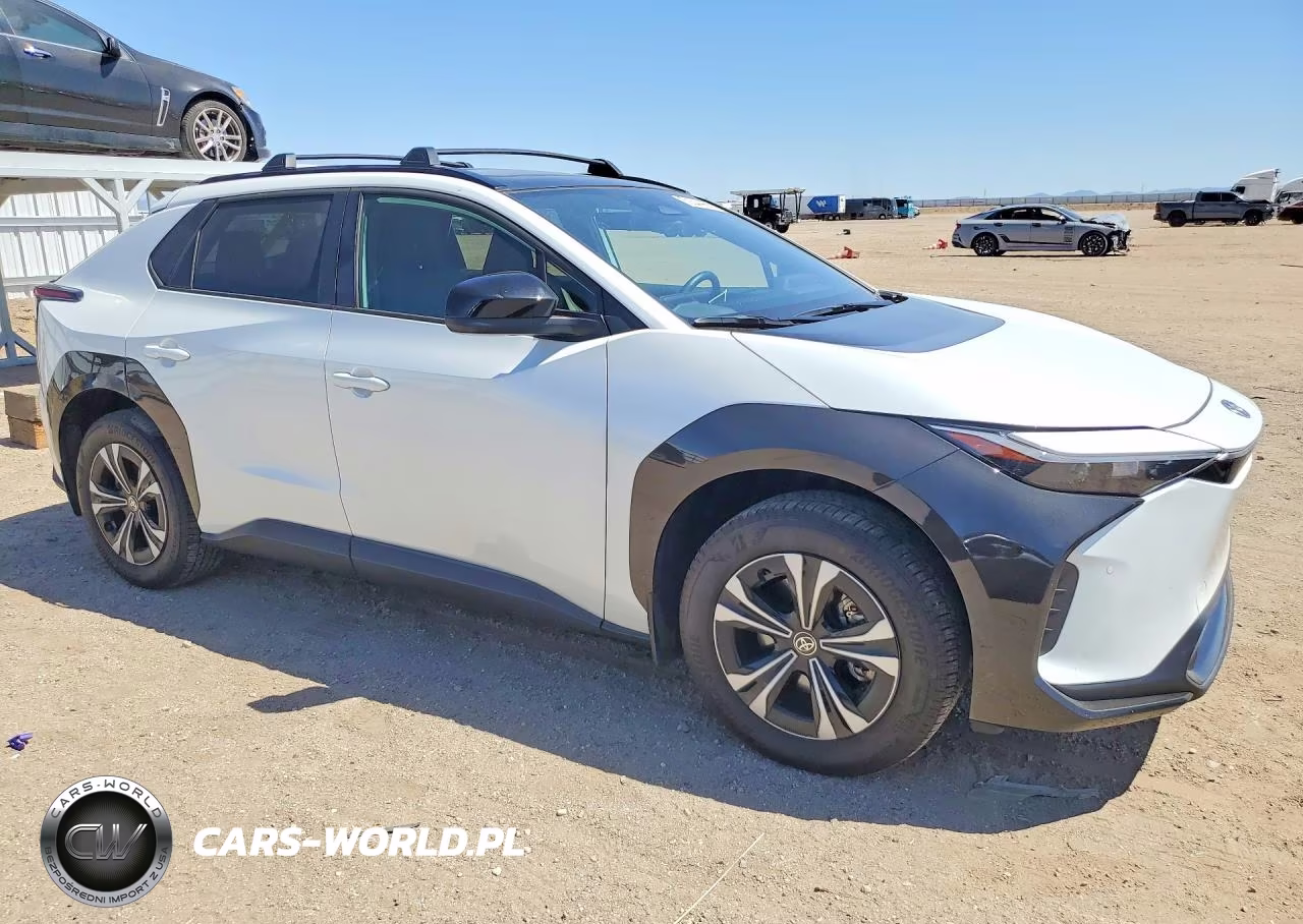 2025 Toyota Bz4X Xle VIN:JTMAAAAA5SA060626 - 4