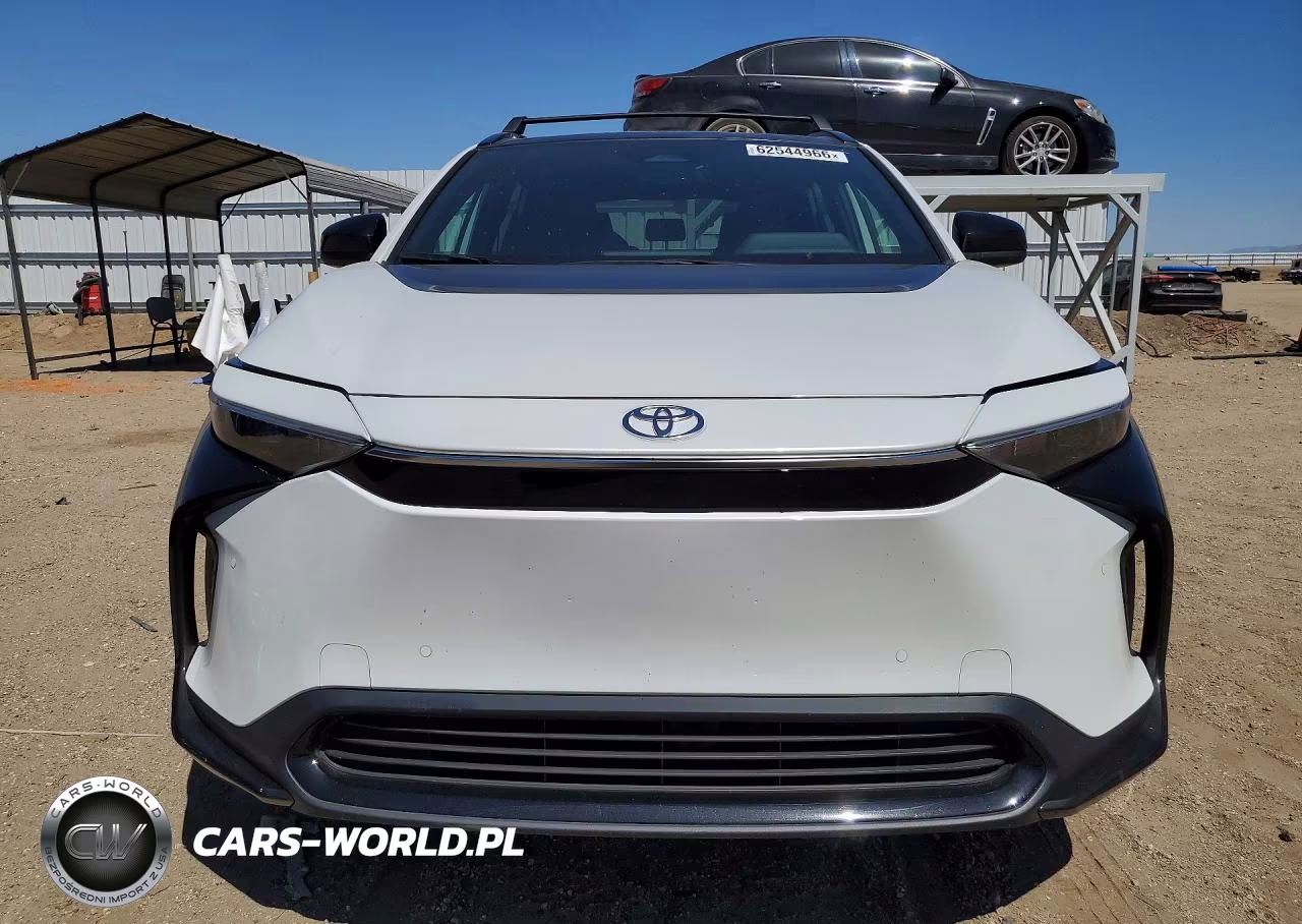 2025 Toyota Bz4X Xle VIN:JTMAAAAA5SA060626 - 5