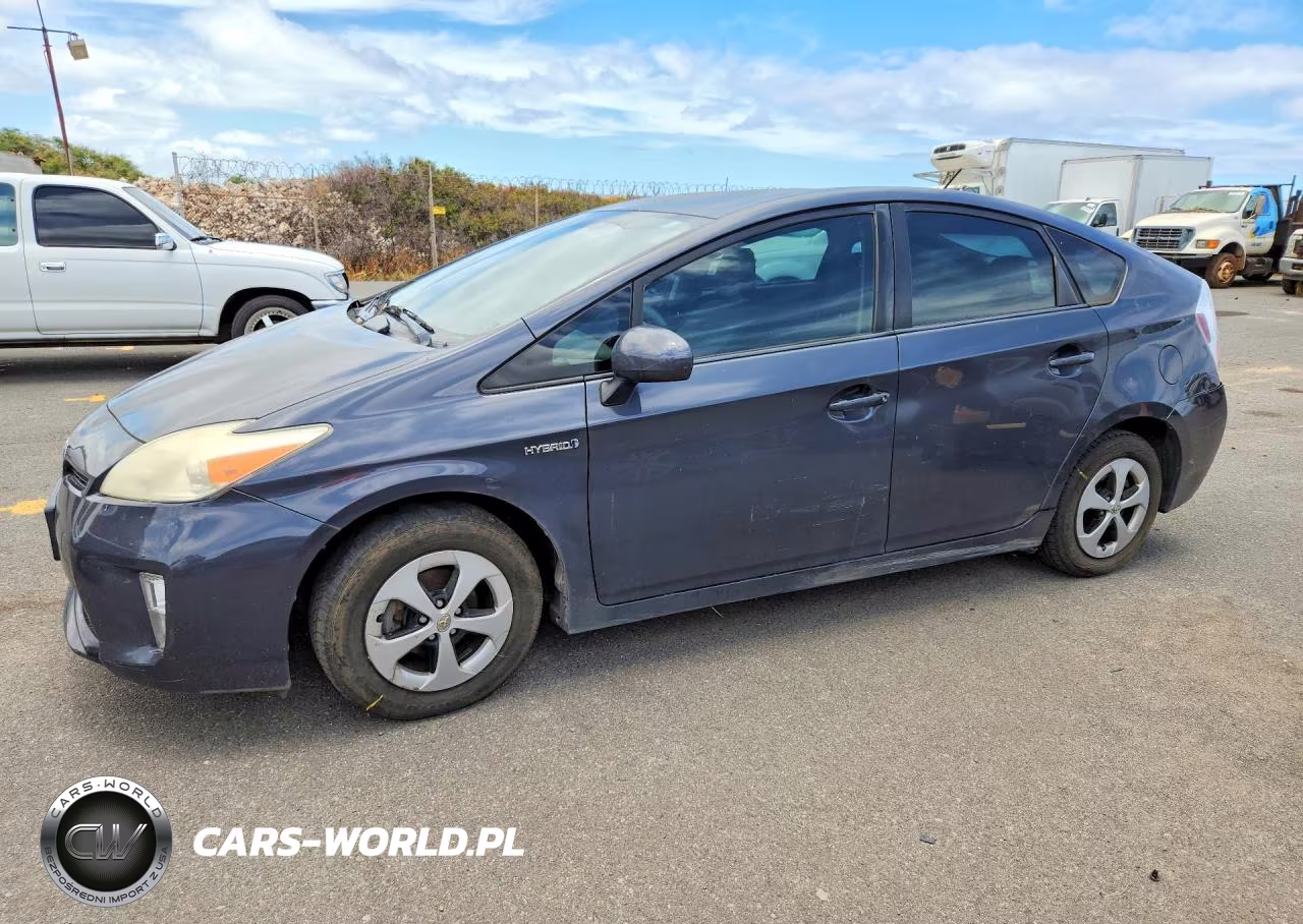 2013 Toyota Prius One