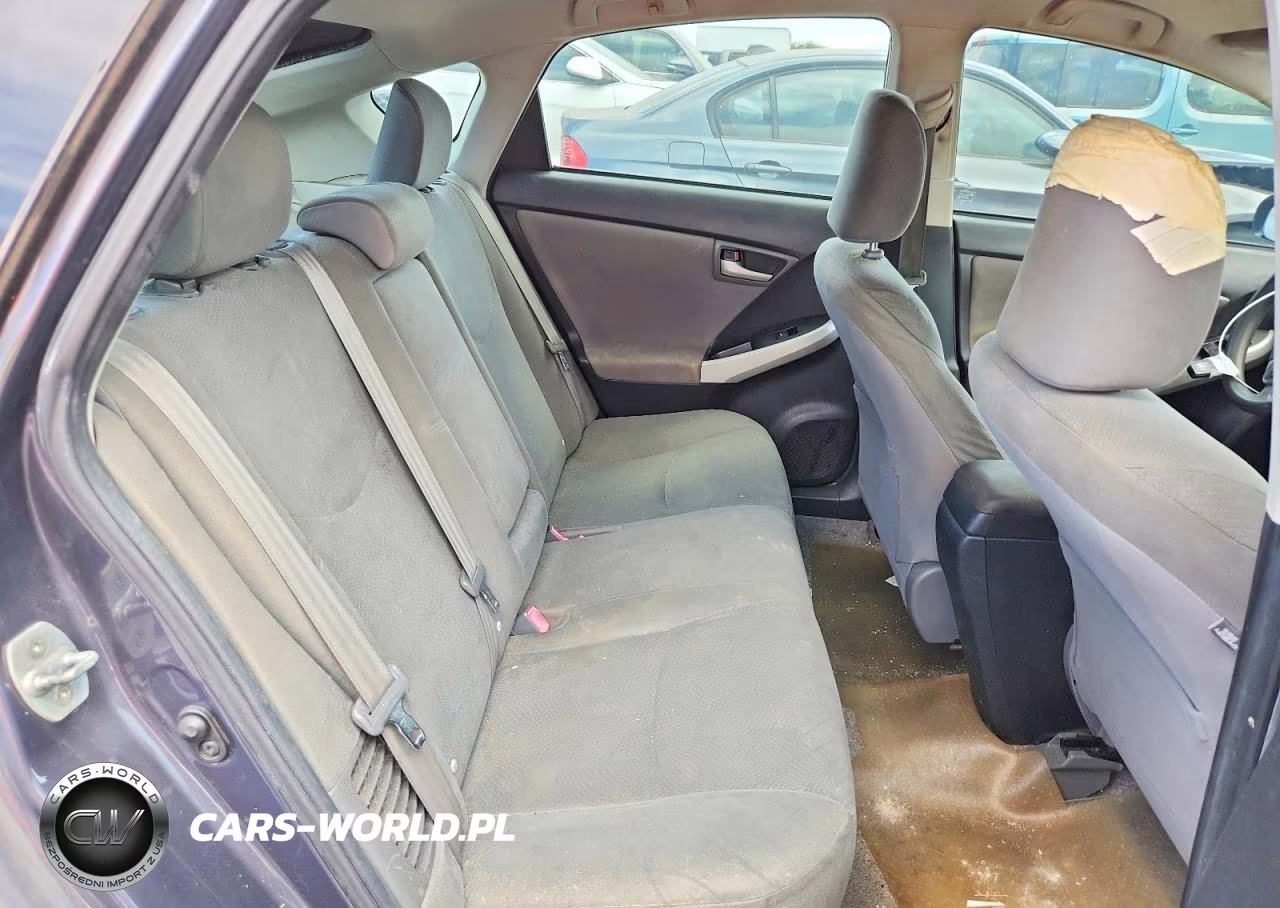 2013 Toyota Prius One VIN:JTDKN3DU0D5557346 - 10