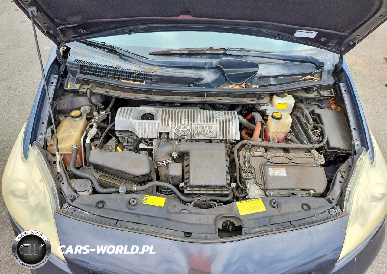 2013 Toyota Prius One VIN:JTDKN3DU0D5557346 - 11