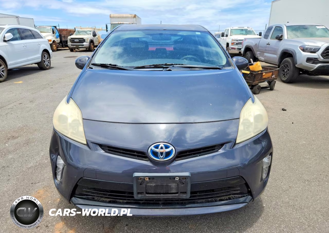 2013 Toyota Prius One VIN:JTDKN3DU0D5557346 - 5