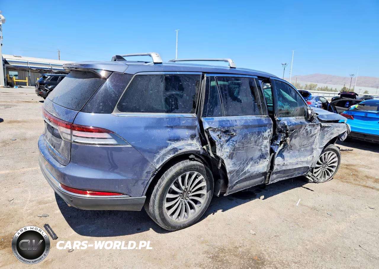 2021 Lincoln Aviator Reserve VIN:5LM5J7XC8MGL14819 - 3
