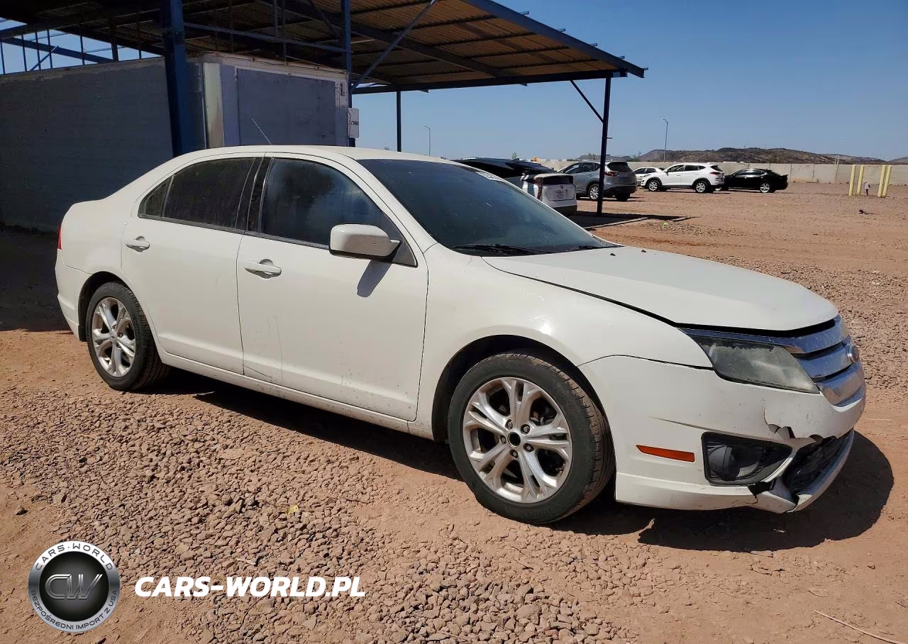 2012 Ford Fusion Se VIN:3FAHP0HA9CR441647 - 4