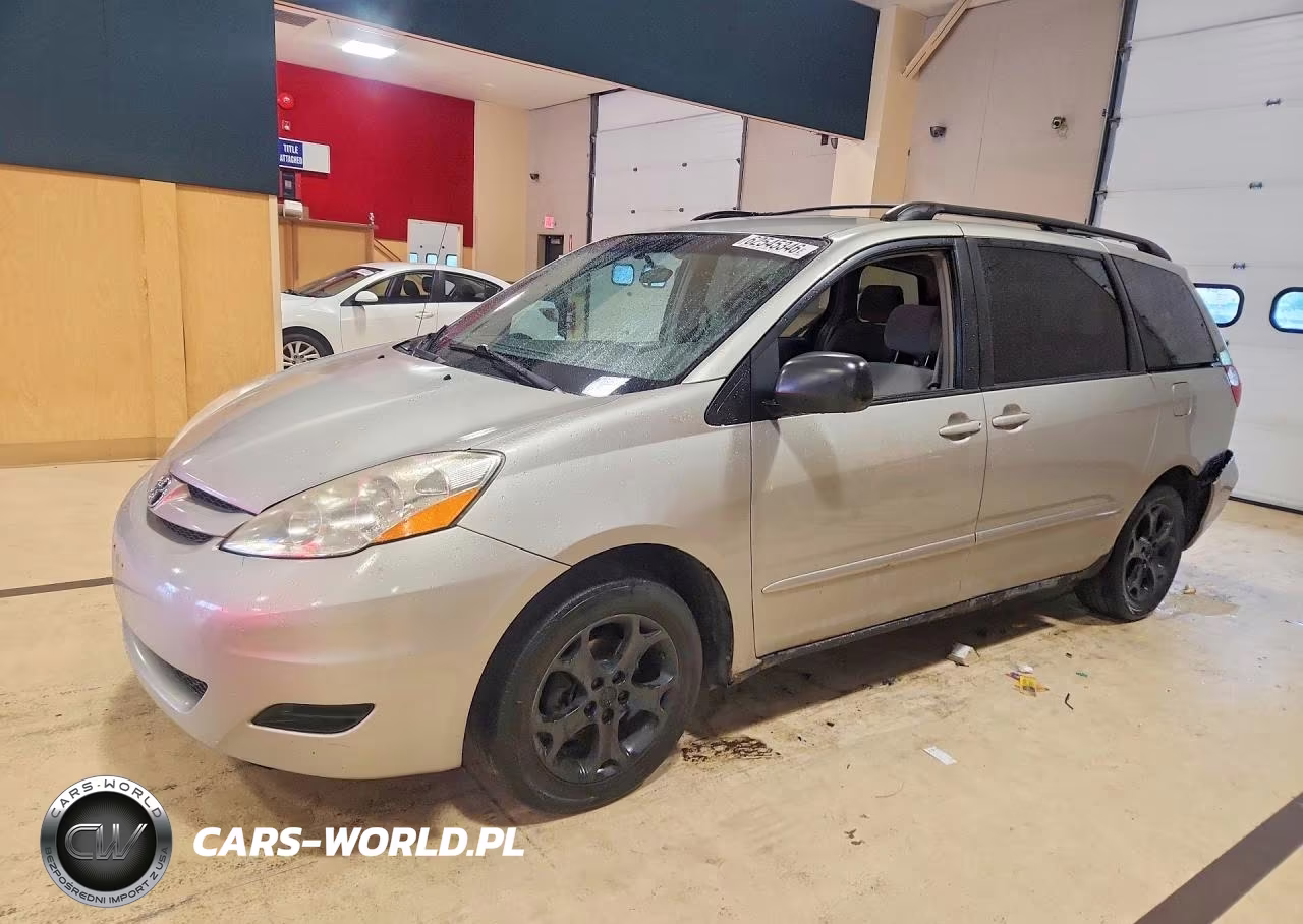 2007 Toyota Sienna Le 7-Passenger